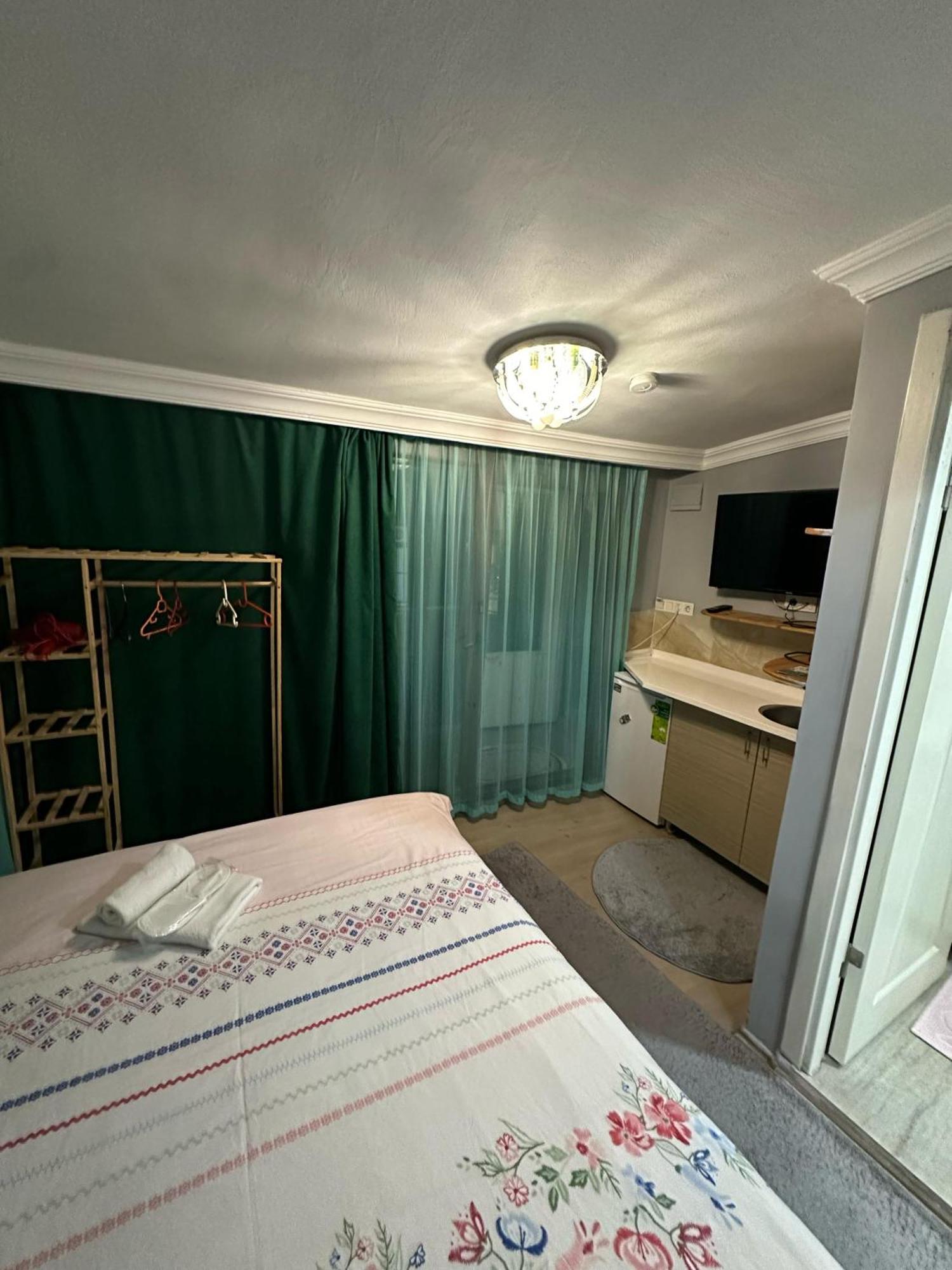 Nelly Guesthouse Istanbul Exterior foto